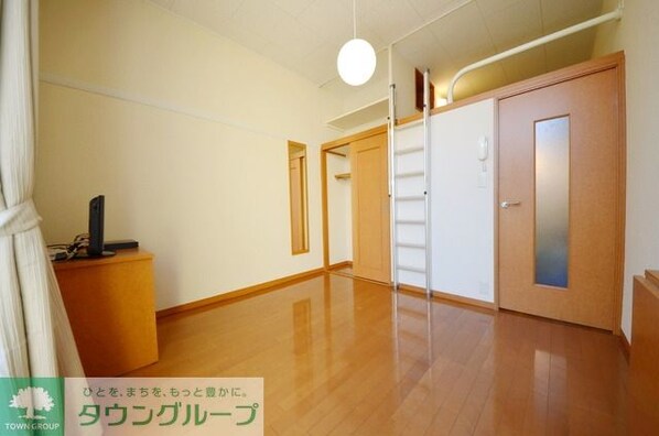 レオパレスイーストVの物件内観写真